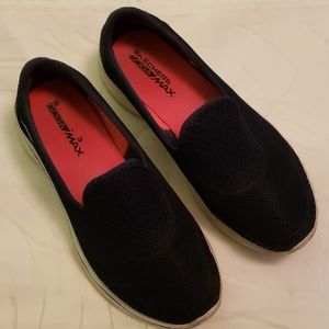 Sketchers goga max slip on sneakers 8